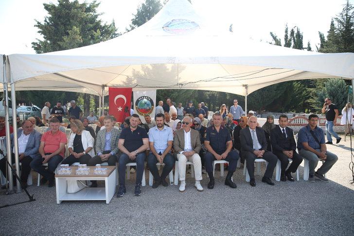 Sakarya'da depremde hayatını kaybedenler anıldı G1