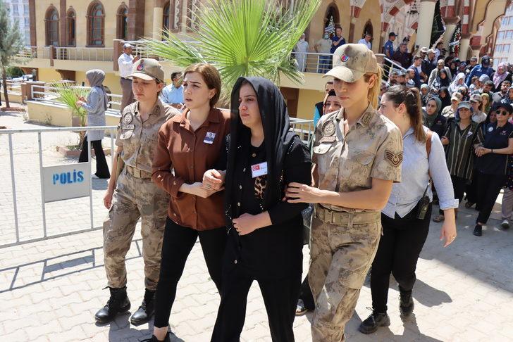 Şehit Topçu Uzman Çavuş Cirnooğlu, Kilis'te son yolculuğuna uğurlandı G5