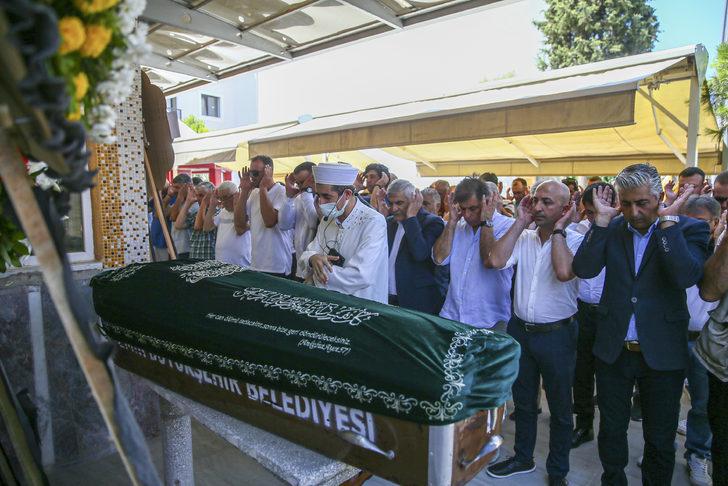 Sinema sanatçısı Rıza Pekkutsal son yolculuğuna uğurlandı G3