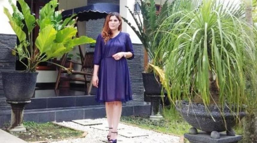 Evini kendisiyle birlikte satışa &ccedil;ıkardı