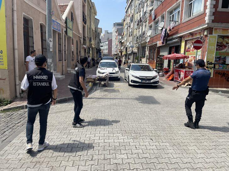 İstanbul'da çok sayıda polisin katılımıyla uygulama yapıldı G2