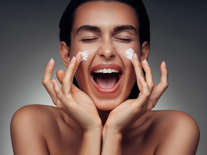 Cilt bakımında yapılan en büyük hata! Cilt bakımının cilt sağlığına faydaları nelerdir? G4