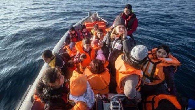 Ege'de kaçak botu battı: 1 çocuk öldü