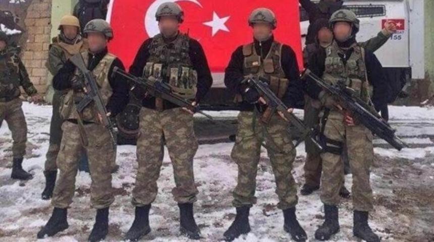 Silopi'de askerler Zap Mahallesi'ne girdi