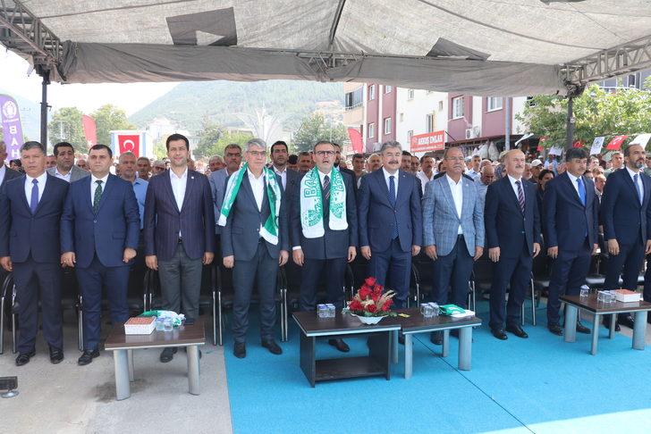 AK Parti Grup Başkanvekili Mahir Ünal, Osmaniye'de temel atma töreninde konuştu: G1