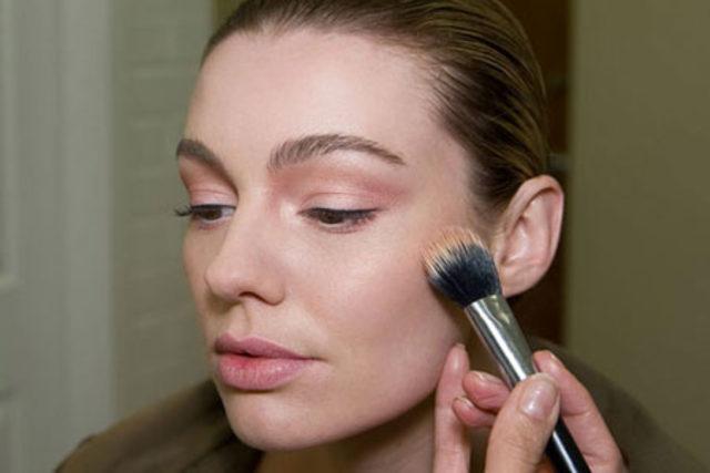 perfect-nude-makeup-step-7