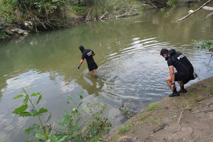 Sinop'ta aracı yanmış halde bulunan kadın için arama çalışması başlatıldı G2