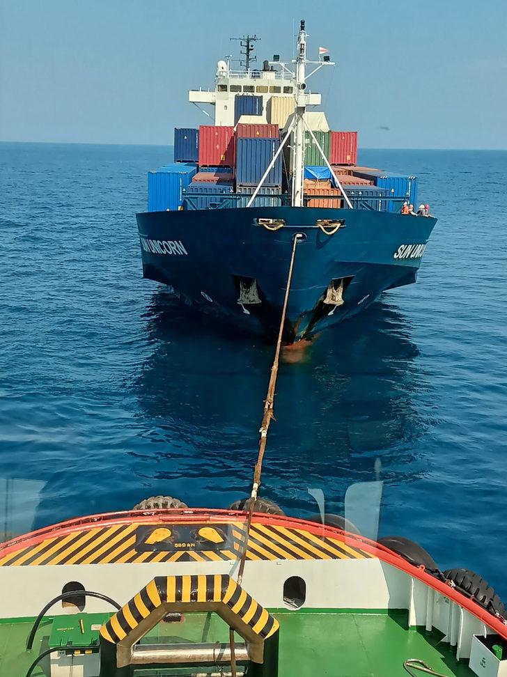 İstanbul Boğazı çıkışında kargo gemisi arızalandı