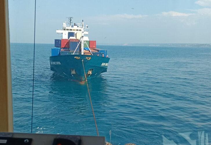 İstanbul Boğaz'ında gemi arızası! Olay yerine kurtarma ekipleri sevk edildi