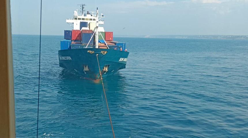 İstanbul Boğaz'ında gemi arızası! Olay yerine kurtarma ekipleri sevk edildi