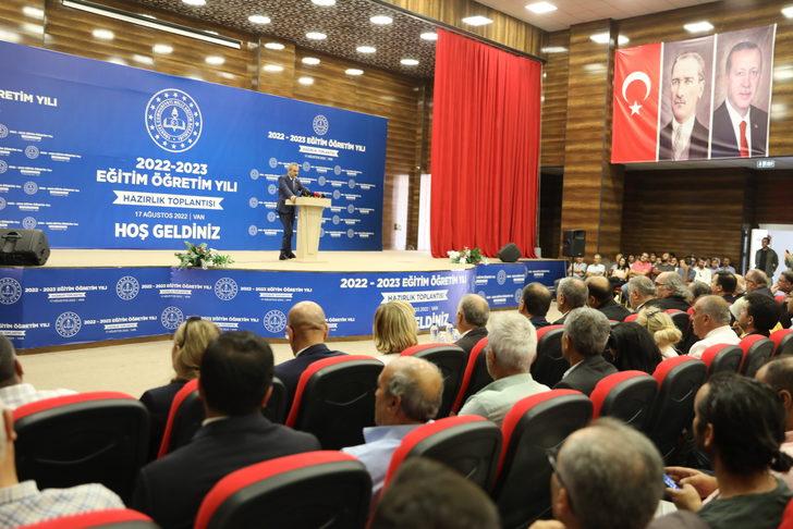 Milli Eğitim Bakanı Özer, Van'da "2022-2023 Eğitim-Öğretim Yılı Hazırlık Toplantısı"na katıldı: G3