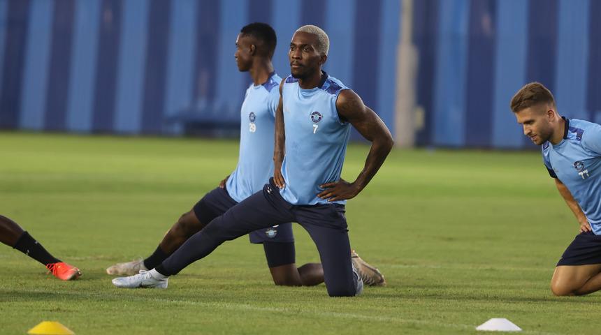 Adana Demirspor'da Fenerbahçe maçı hazırlıkları sürüyor