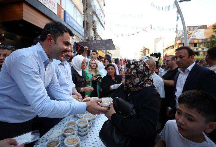 Bakan Murat Kurum, Zeytinburnu'nda vatandaşlar ve esnafla buluştu: G3