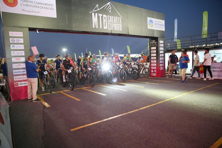 MTB Sakarya Night Cup yarışları düzenlendi G1