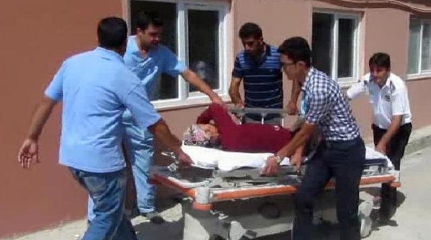 Boğazında kurt olduğunu düşünerek katran için kadın öldü