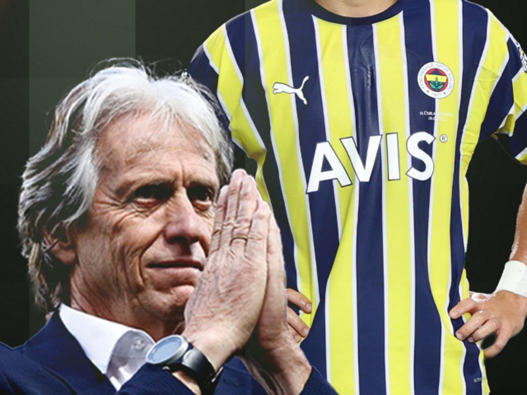 Fenerbah&ccedil;e'ye 1,5 milyon euro'ya gelmişti, 7 milyon euro'luk teklif reddedildi! Miguel Crespo i&ccedil;in sıcak gelişme...