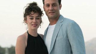 Anne oldu! Demet Evgar ve eşi Levent Babadağ ilk bebekleri Mavi'yi kucaklarına aldı