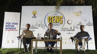 Çevre, Şehircilik ve İklim Değişikliği Bakanı Kurum, gençlerle buluştu: