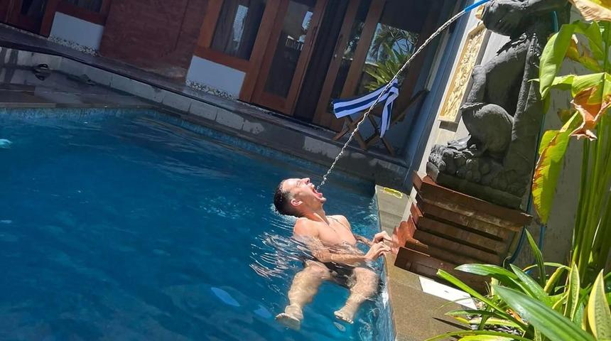 Bir fotoğraf uğruna canından olacaktı! Şakanın sonu facia oldu