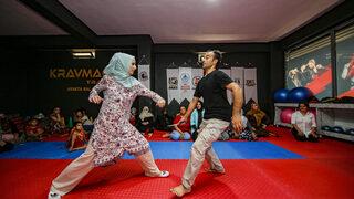 Diyarbakır'da kadınlar şiddete karşı kendilerini savunmayı öğreniyor