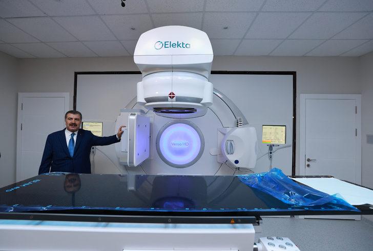 Bakan Koca Etlik Şehir Hastanesindeki son hazırlıkları inceledi G2