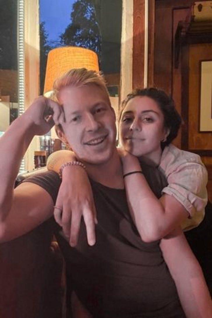 Çok eşli ilişki yaşayan çiftin itirafı sosyal medyada gündem oldu! “Cinsellik sözleşmesi imzaladık” G3