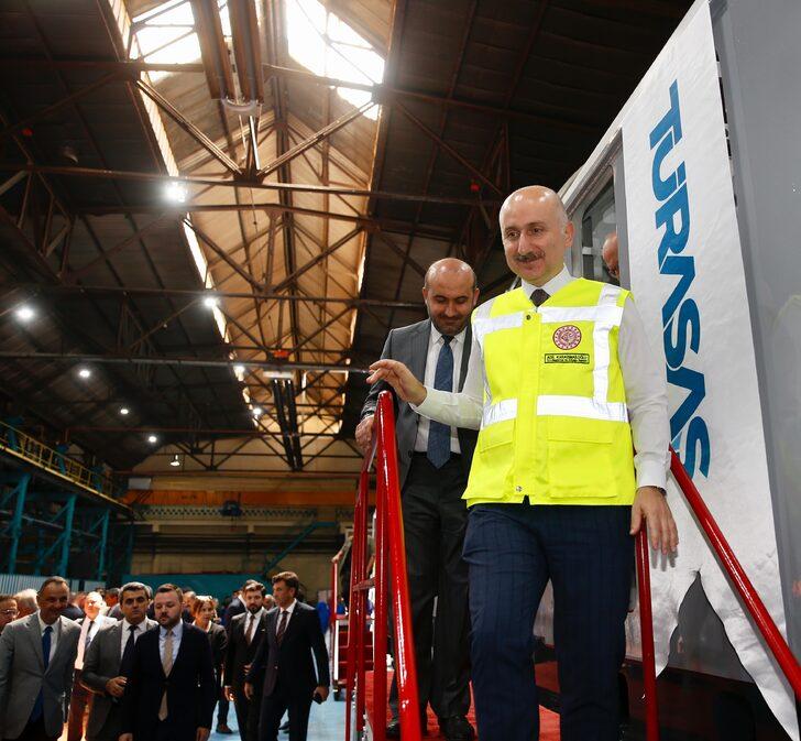 Bakan Karaismailoğlu, Eskişehir'de TÜRASAŞ fabrikasında konuştu: G5