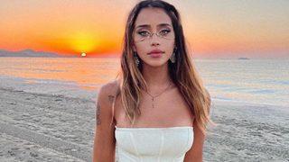 Hamdi Alkan'ın kızı Zeynep Alkan bikini üstüyle poz verdi!