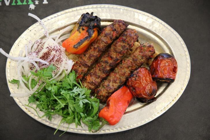 Şanlıurfa, gastronomi turizminde tescilli kebaplarıyla öne çıkıyor G3
