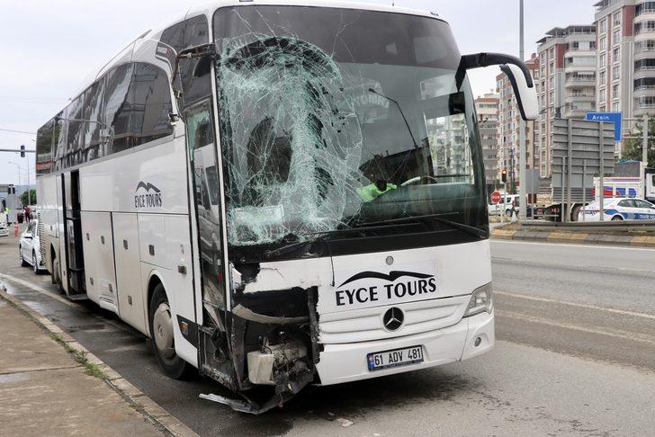 Trabzon'da yolcu otobüsünün neden olduğu kazada 5 kişi yaralandı G5