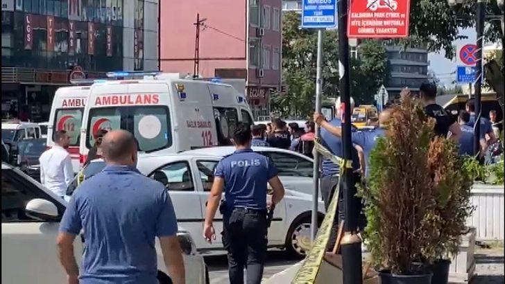 Son Dakika: İstanbul'da güpegündüz cadde ortasında silahlar patladı! Ekipler sevk edildi: Çok sayıda yaralı G5