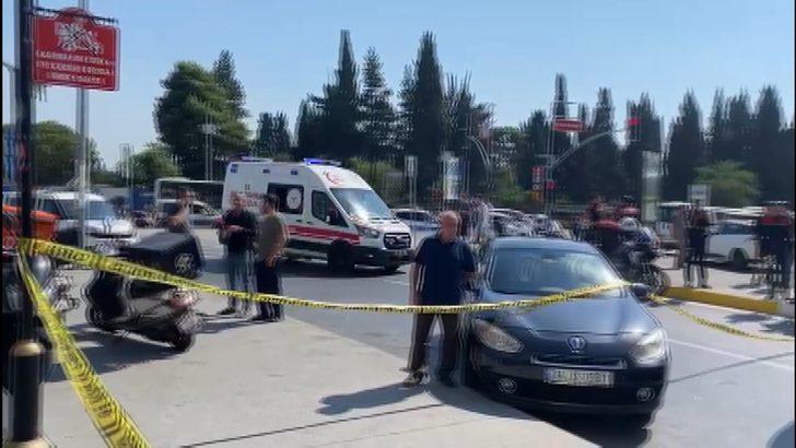 Son Dakika: İstanbul'da güpegündüz cadde ortasında silahlar patladı! Ekipler sevk edildi: Çok sayıda yaralı G4