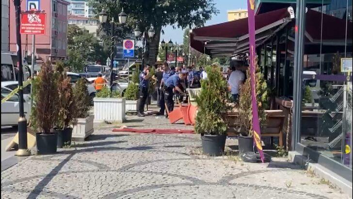 Son Dakika: İstanbul'da güpegündüz cadde ortasında silahlar patladı! Ekipler sevk edildi: Çok sayıda yaralı G3