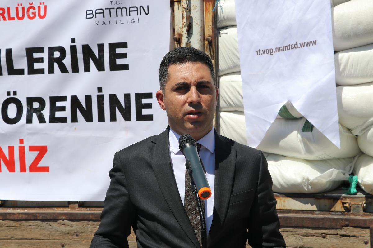 Batman'da 396 arıcıya 67 ton şeker dağıtıldı