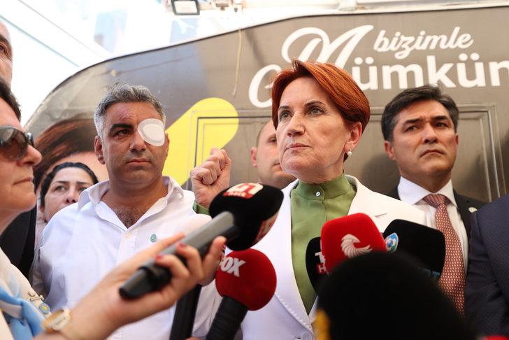 İYİ Parti Genel Başkanı Akşener, Esenyurt'ta saldırıya uğrayan parti karavanını ziyaret etti G1