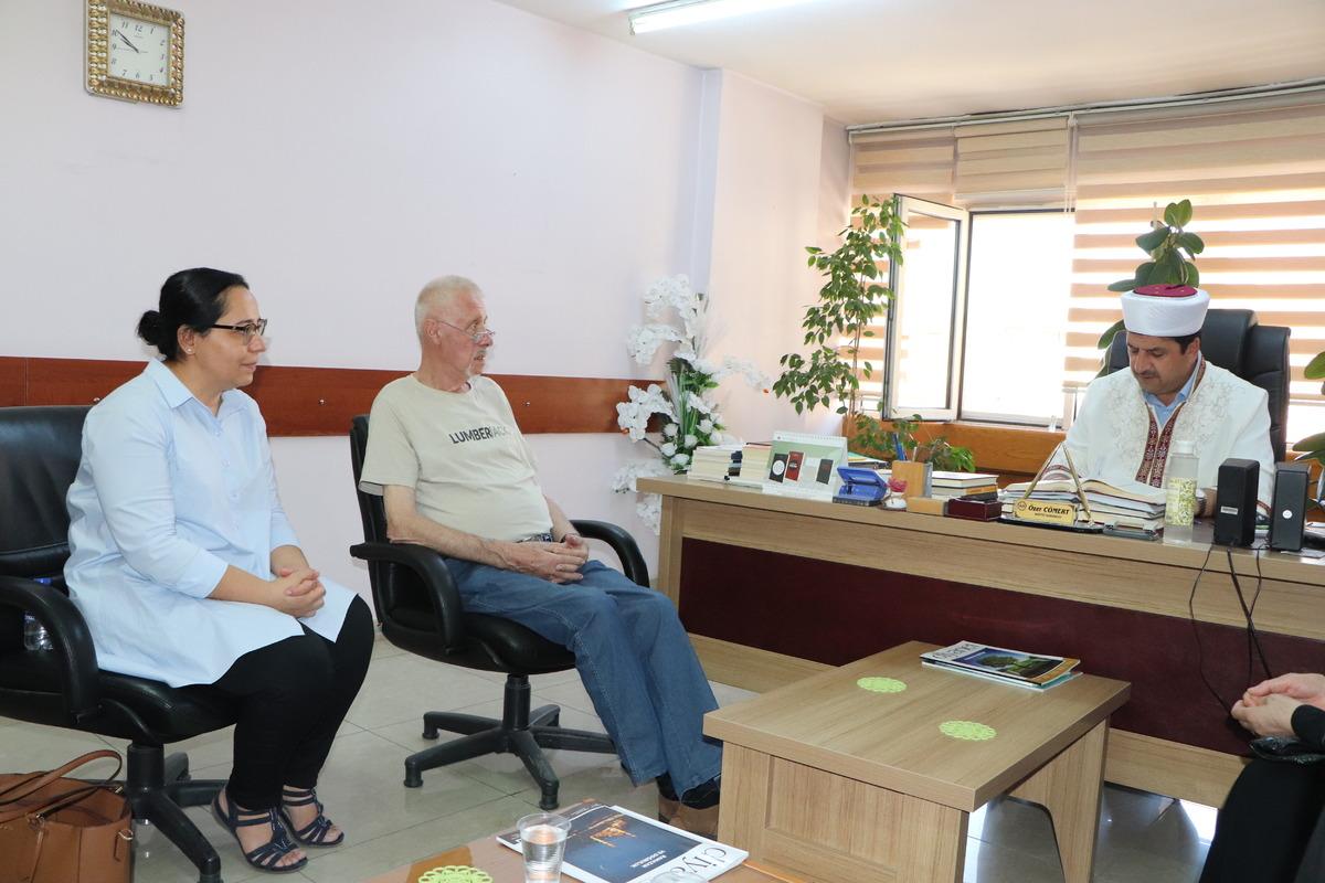 Fransalı 85 yaşındaki Emile Zehnder tatil i&ccedil;in geldiği Elazığ'da M&uuml;sl&uuml;man oldu