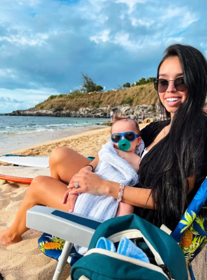 Sosyal medyada gündem oldular! “Bebeğimiz yanımızdayken dünya turu yapmak için her şeyimizi sattık” G2