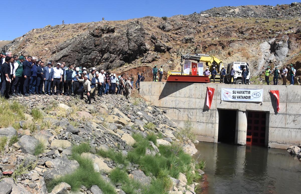 Erzurum'da yapılan Başk&ouml;y Barajı su tutmaya başladı