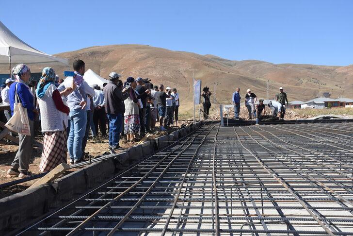 Erzurum'da cemevinin törenle temeli atıldı G1