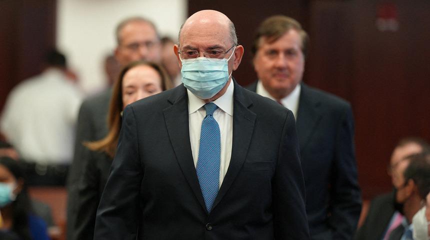 Eski ABD Başkanı Donald Trump'a büyük şok! Vergi kaçırdığını itiraf etti...