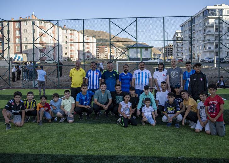 Erzurum'un Palandöken Belediye Başkanı Sunar, çocukların maç teklifini kırmadı G4