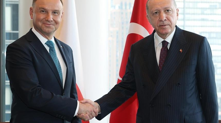 Cumhurbaşkanı Erdoğan'dan Polonya Cumhurbaşkanı Duda'ya 'Ukrayna' teşekkürü
