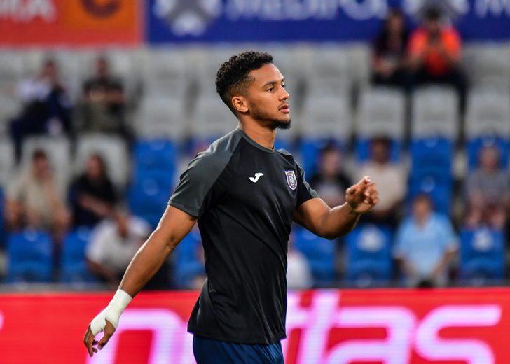 Medipol Başakşehir Antwerp ile 1-1 berabere kaldı, son dakikalarda yıkıldı! Mesut Özil ilk kez... G2