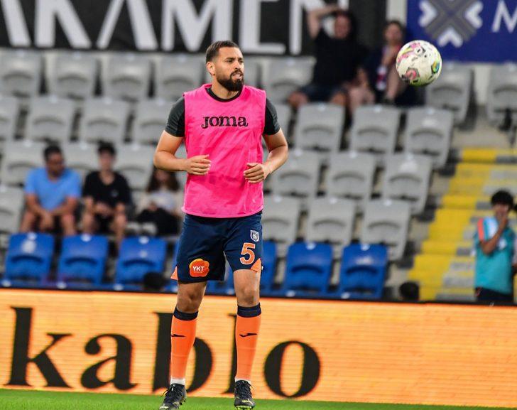 Medipol Başakşehir Antwerp ile 1-1 berabere kaldı, son dakikalarda yıkıldı! Mesut Özil ilk kez... G4