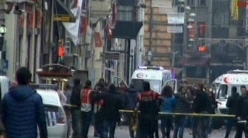 Taksim İstiklal bombacısı Mehmet &Ouml;zt&uuml;rk'&uuml;n ailesi g&ouml;zaltına alındı