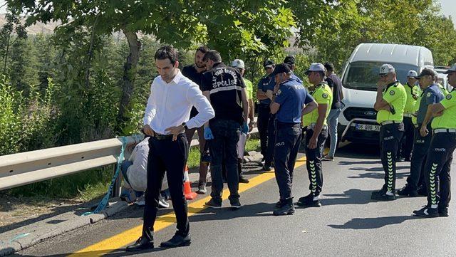 Ankara'da bir kişi yol kenarında ölü bulundu