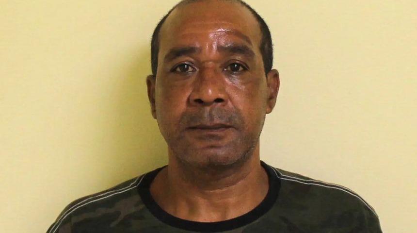 Eski seks suçlusu sokakta çıldırdı! İnsanlarla konuşan adama bir anda...