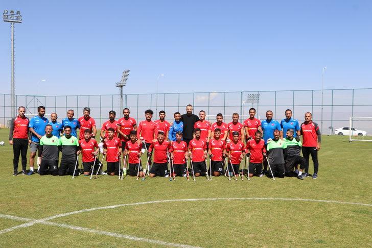 Ampute Milli Futbol Takımı Palandöken'de güç depoluyor G4