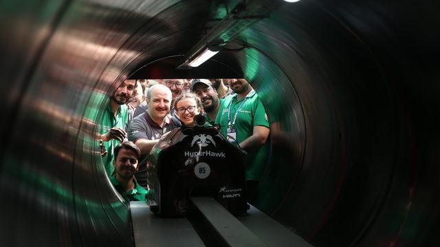 Bakan Varank, Hyperloop Geliştirme Yarışması'nı izledi: