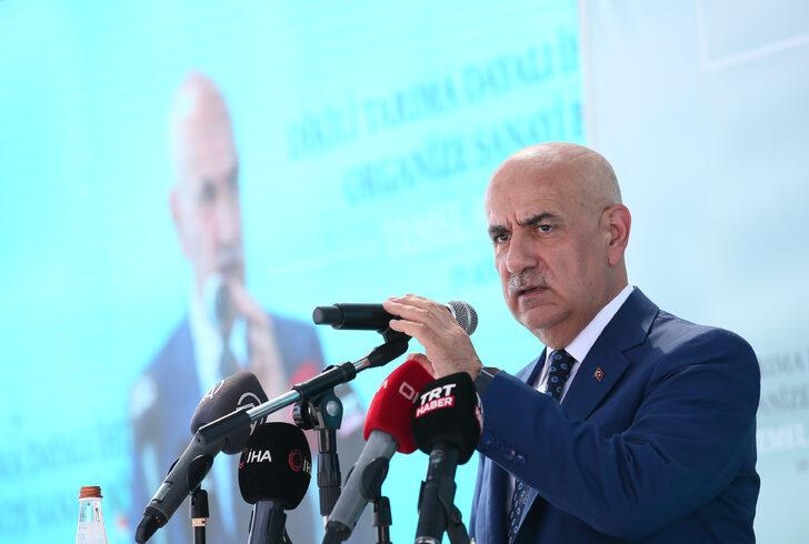 Dikili Tarıma Dayalı İhtisas Sera Organize Sanayi Bölgesi'nin temeli atıldı (1) G2